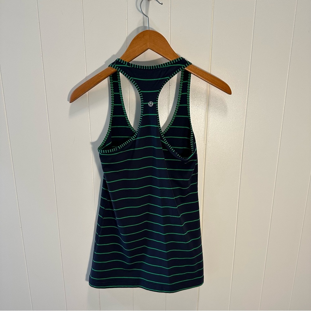 lululemon Cool Racerback Tank Slalom Stripe Inkwell / Green Bean Size 6/ EUC